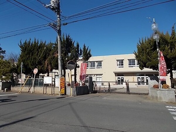 その他(谷田部小学校まで1800m)