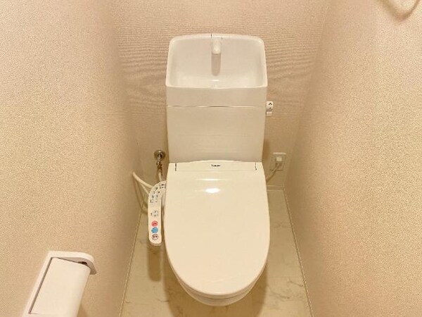 トイレ(トイレ)