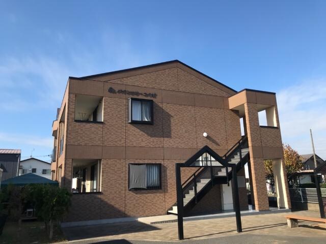 物件外観写真1　(外観写真（昼）)