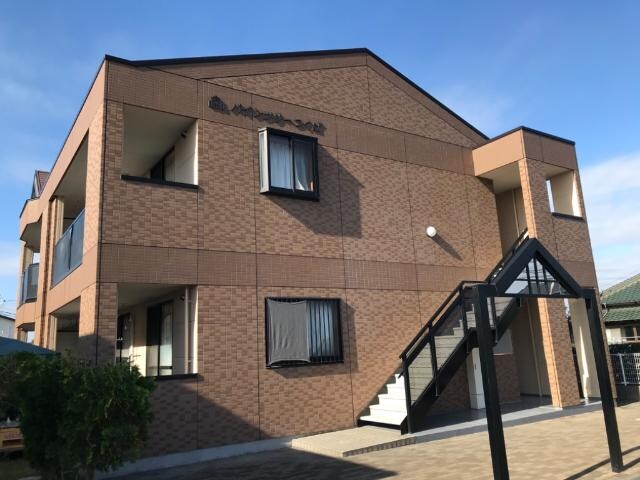 物件外観写真2　(外観写真（昼）)