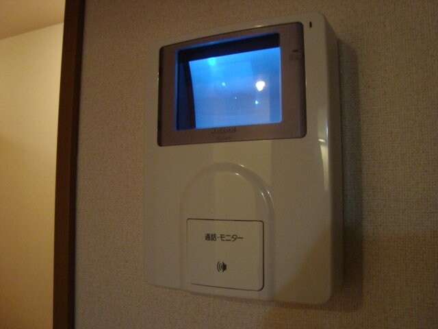 物件内観写真11　(インターホンモニター)