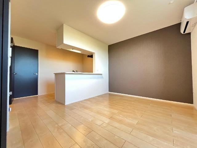 物件内観写真6　(リビング（イメージ）)