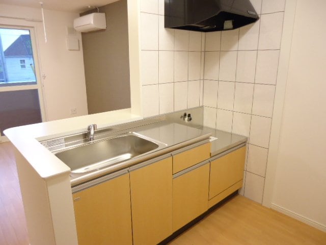 物件内観写真5　(カウンターキッチン)