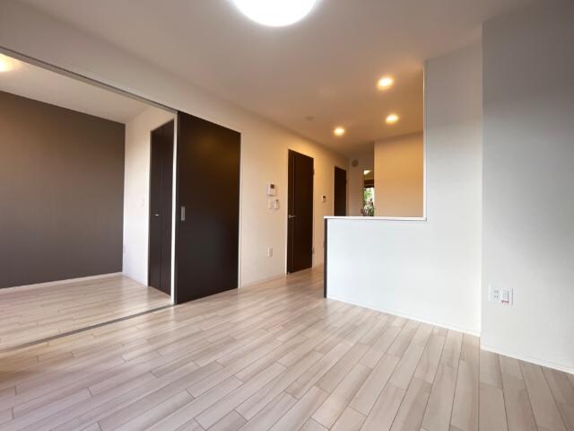 物件内観写真16　(リビング（イメージ）)