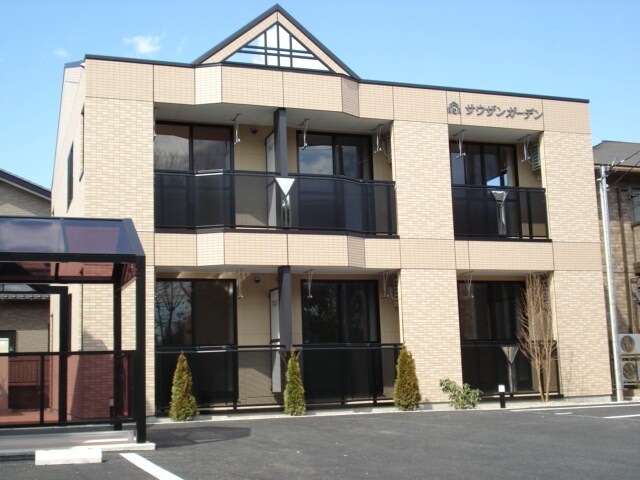 物件外観写真2　(外観写真（昼）)