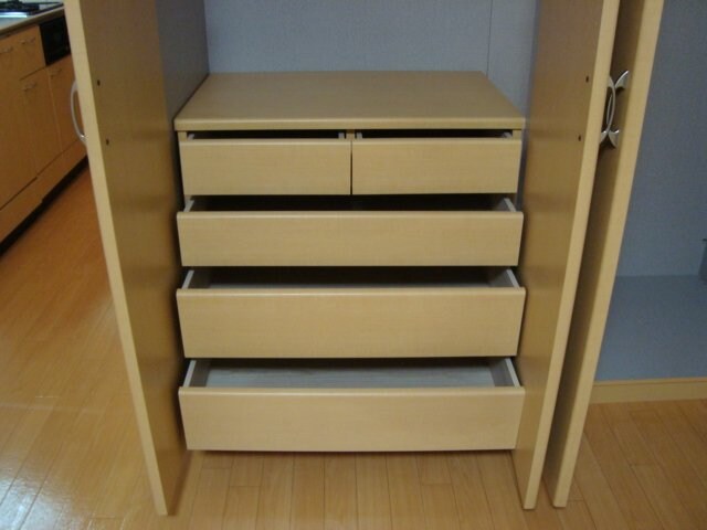 物件内観写真13　(クローゼット収納)