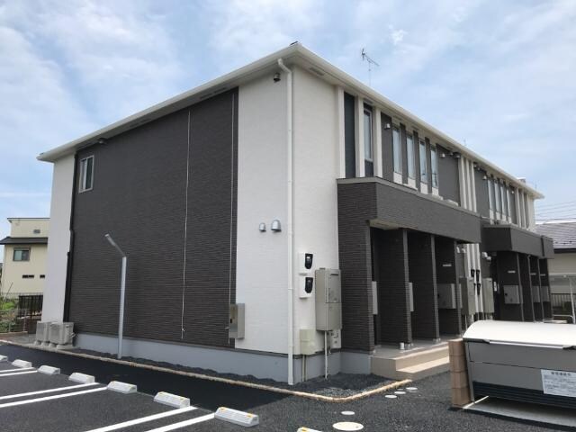 物件外観写真1　(外観写真（昼）)