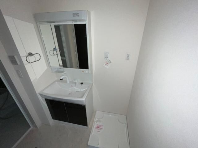 物件内観写真11　(洗髪洗面化粧台)