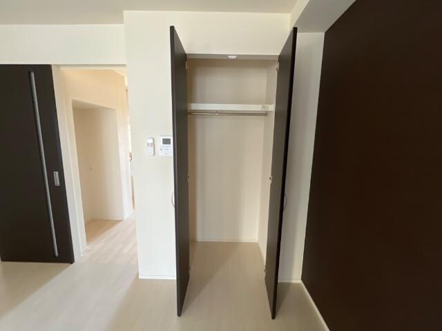 物件内観写真23　(クローゼット)