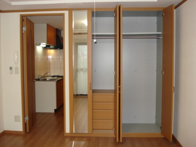 物件内観写真17　(クローゼット)