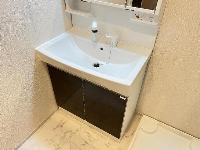 物件内観写真19　(洗面)