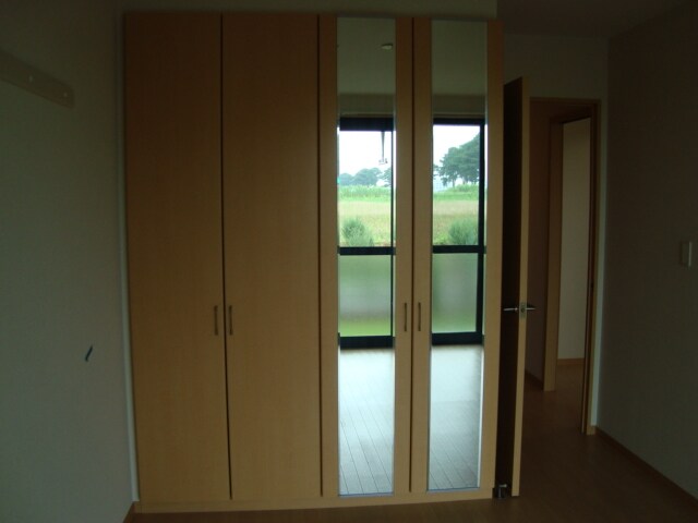 物件内観写真23　(収納)