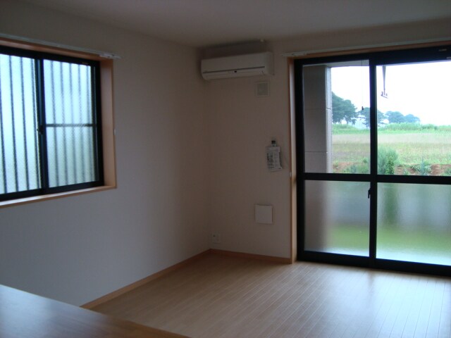 物件内観写真25　(洋室)