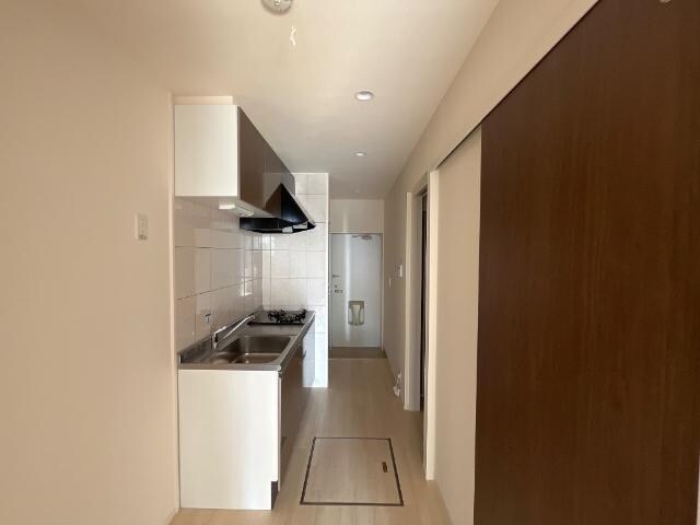 物件内観写真20　(廊下)