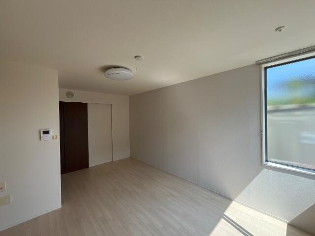 物件内観写真23　(洋室)