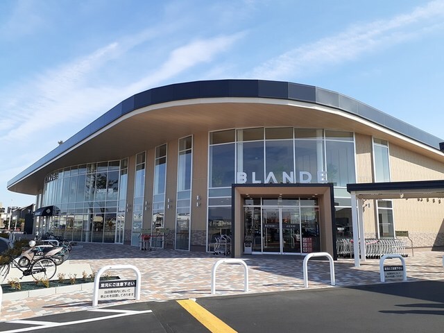 物件内観写真15　(ブランデつくば並木店まで3400m)