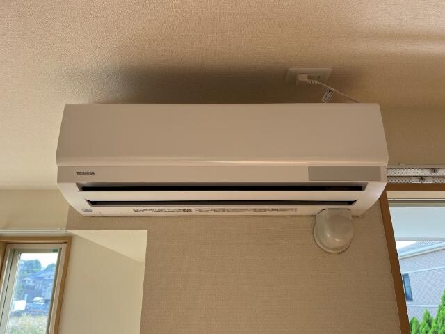 物件内観写真13　(エアコン)