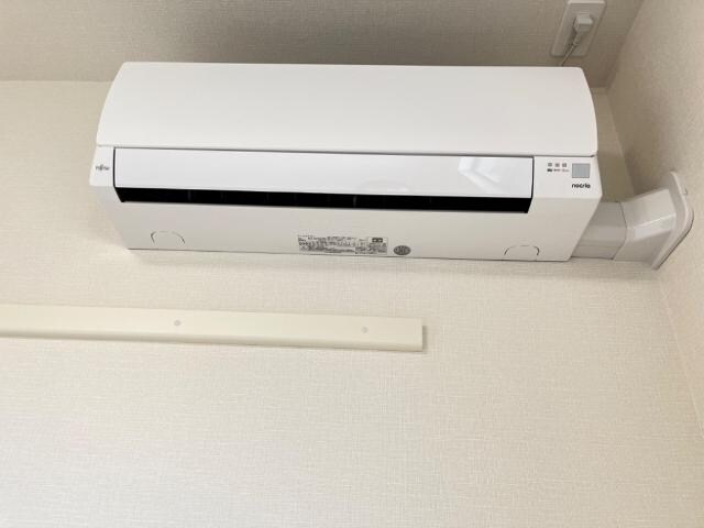 物件内観写真12　(エアコン)