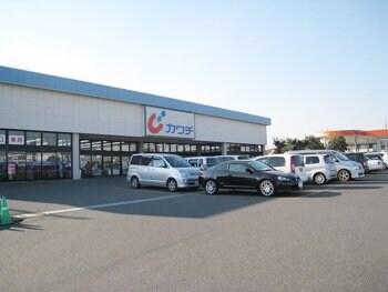 物件内観写真31　(カワチ薬品つくば桜店まで1，227ｍ)