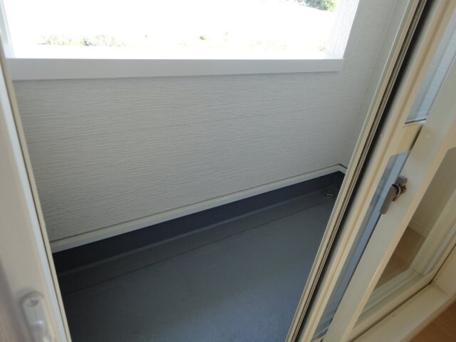 物件内観写真24　(ベランダ)