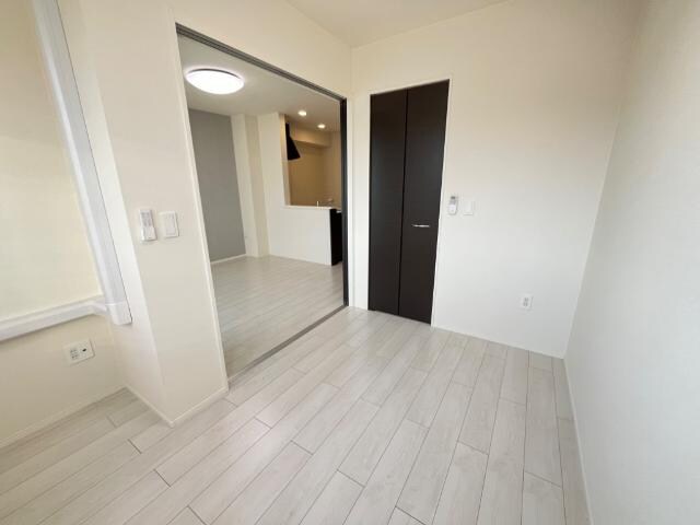 物件内観写真16　(洋室)