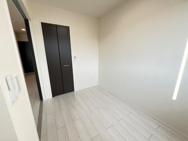 物件内観写真18　(室内)