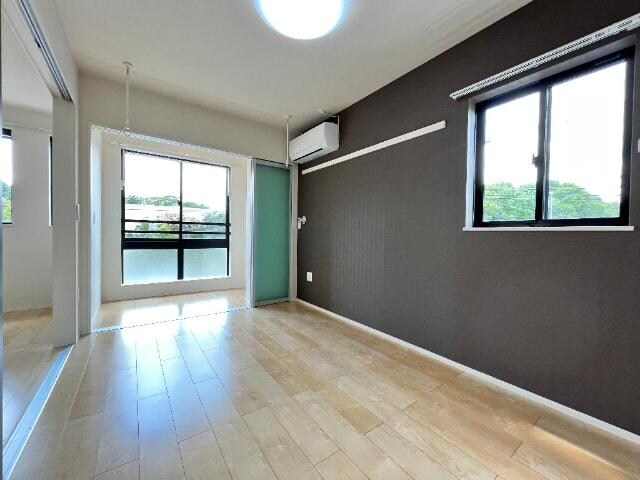 物件内観写真17　(リビング)