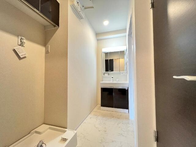 物件内観写真22　(洗面)