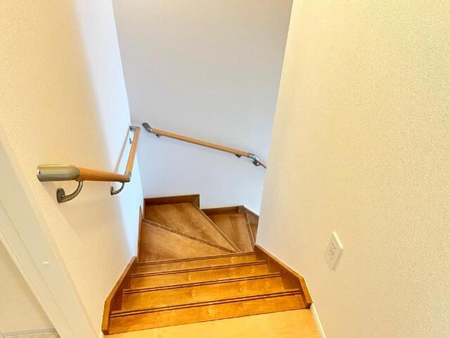 物件内観写真25　(廊下)