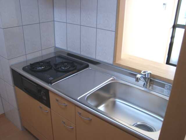 物件内観写真5　(カウンターキッチン)