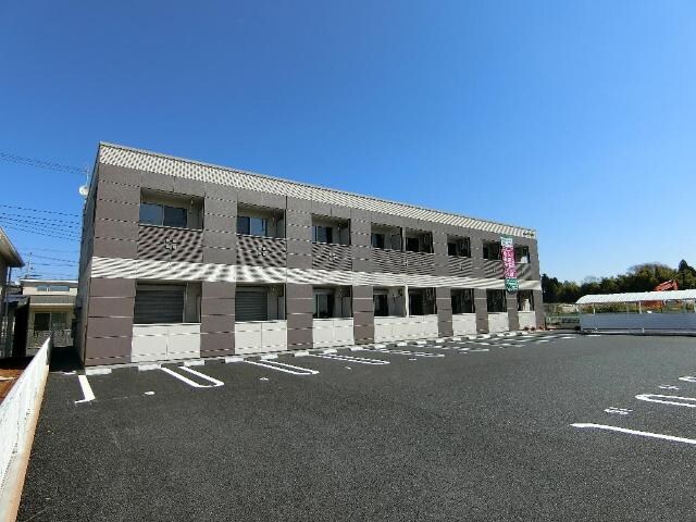 物件外観写真1　(外観写真（昼）)