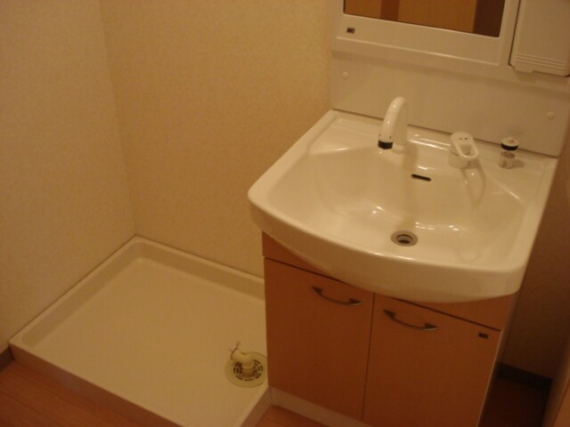 物件内観写真11　(洗面)