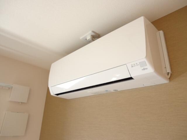 物件内観写真12　(エアコン)