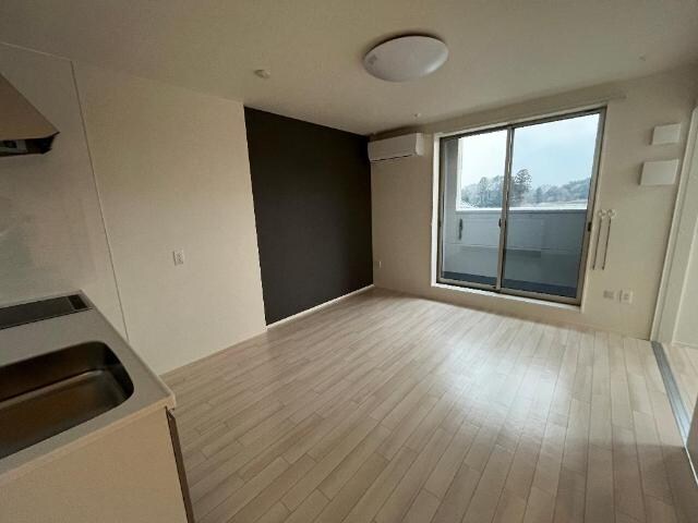 物件内観写真18　(リビング)