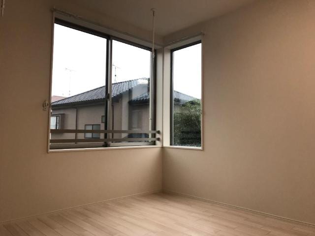 物件内観写真16　(洋室)