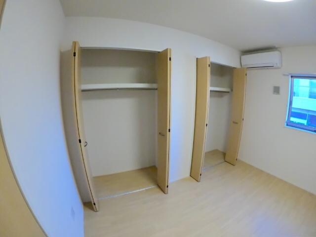物件内観写真11　(クローゼット)