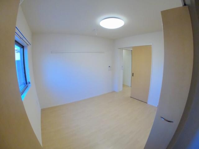 物件内観写真17　(洋室)