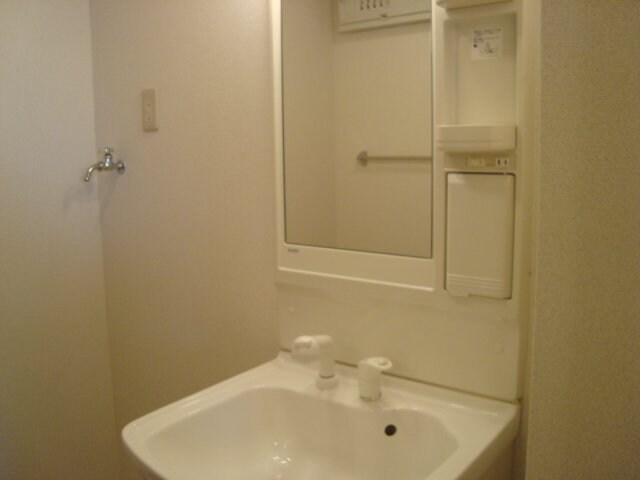 物件内観写真11　(洗髪洗面化粧台)