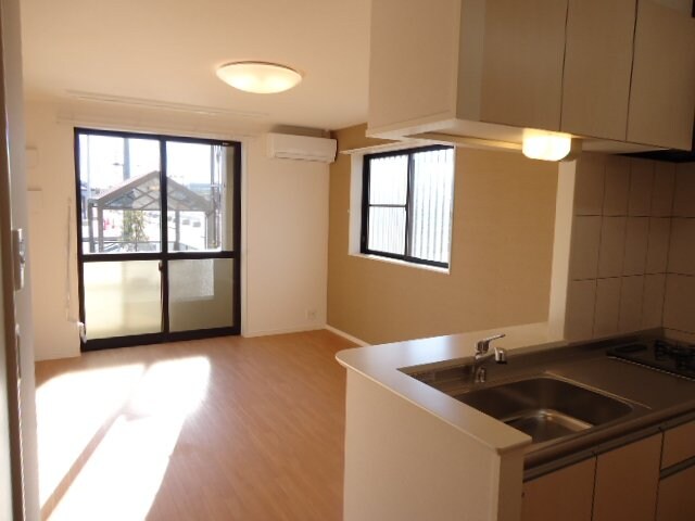 物件内観写真14　(リビング)