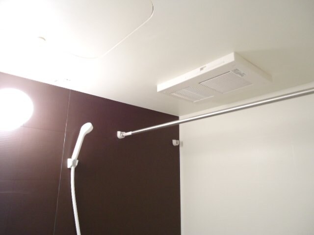 物件内観写真17　(浴室乾燥機)