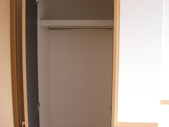 物件内観写真14　(クローゼット)