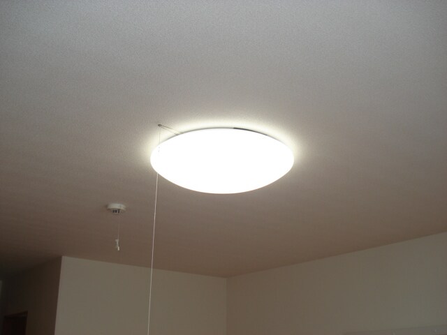 物件内観写真19　(照明器具付)