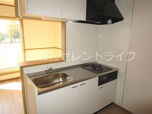 物件内観写真5　(システムカウンターキッチン)