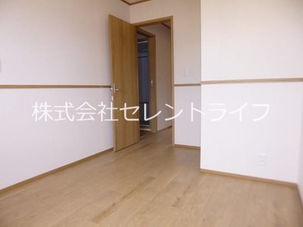 ベッドルーム(洋室)