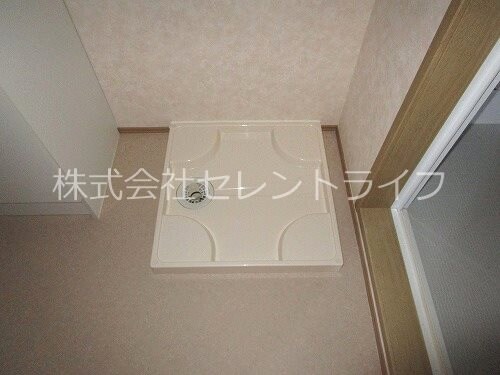 物件内観写真34　(洗濯機置き場)