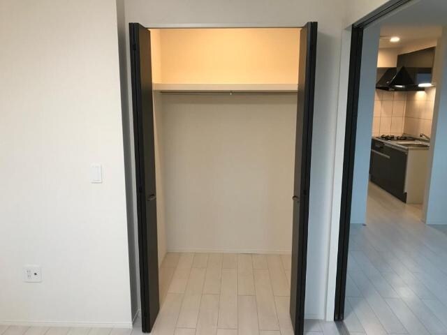物件内観写真13　(収納)