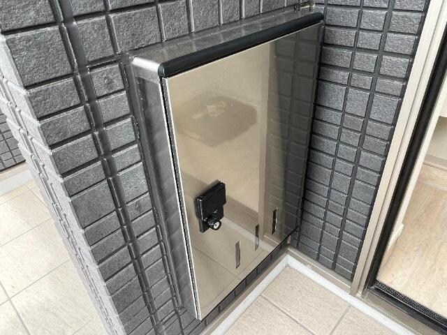 物件内観写真14　(宅配ＢＯＸ)