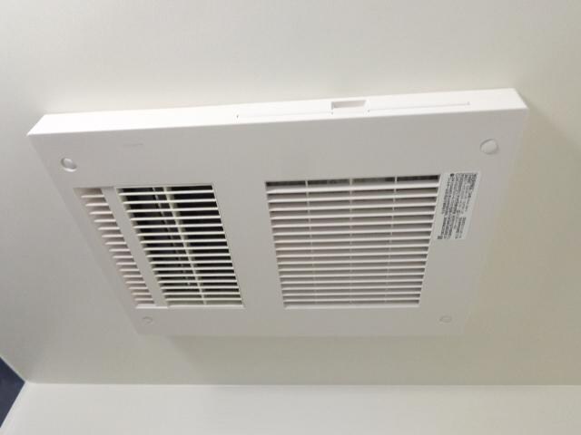 物件内観写真12　(浴室乾燥機)