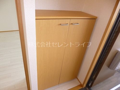 物件内観写真8　(シューズボックス)
