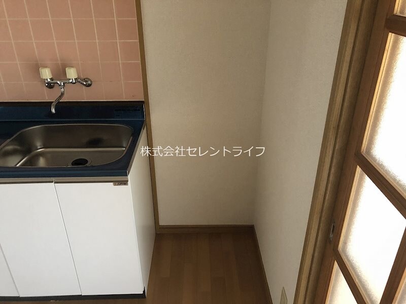 物件内観写真18　(冷蔵庫置き場)